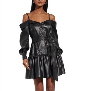 ⭕️🐾⭕️ Karl Lagerfeld - OTS Faux Leather Dress